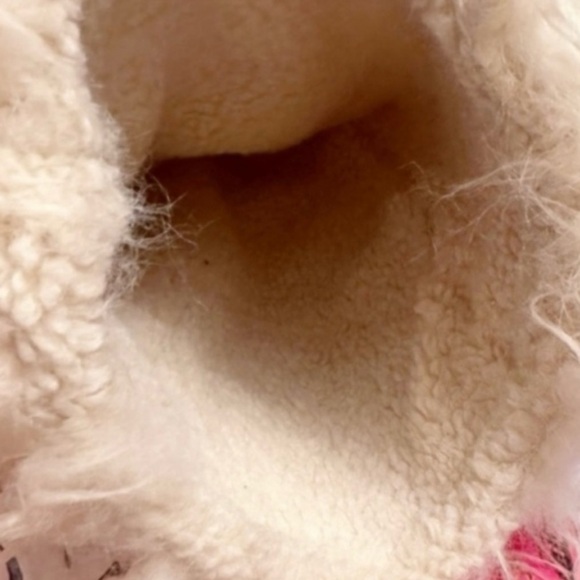 ❄️🐰DONATED Jeffrey Campbell Fluffy-OK Faux Fur Boot - Picture 5 of 8